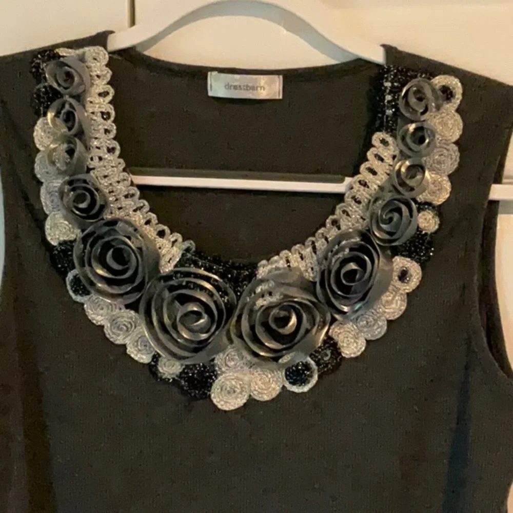 Dress barn ribbed tank. - Picture 1 of 5